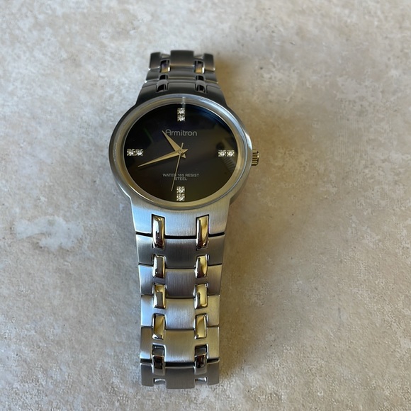 Armitron men battery water resistant 165ft stainless steel w/stone - Picture 2 of 7